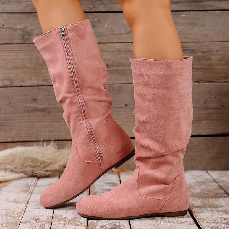 Winter Fashion Women Boots - รองเท้าบูทแฟชั่นทรงสูงแบบมีซิปด้านข้าง สไตล์เรโทร หนังกลับ พื้นนุ่มกันลื่น รุ่นใหม่ประจำฤดูหนาวปี 2025
