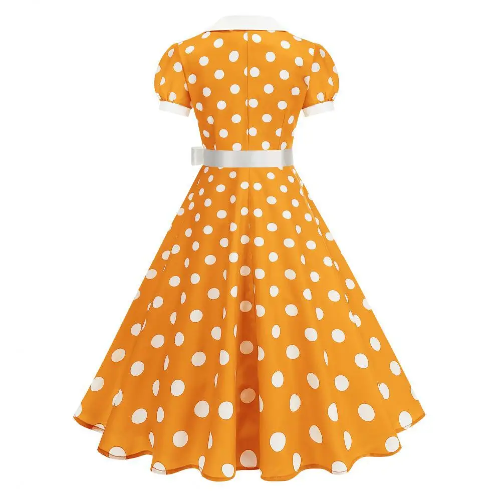 Women'S Fashion In The 1950S - เดรสลายจุดวินเทจสำหรับผู้หญิง ยุค 1950-1960 คอวี แขนสั้น มีเข็มขัด
