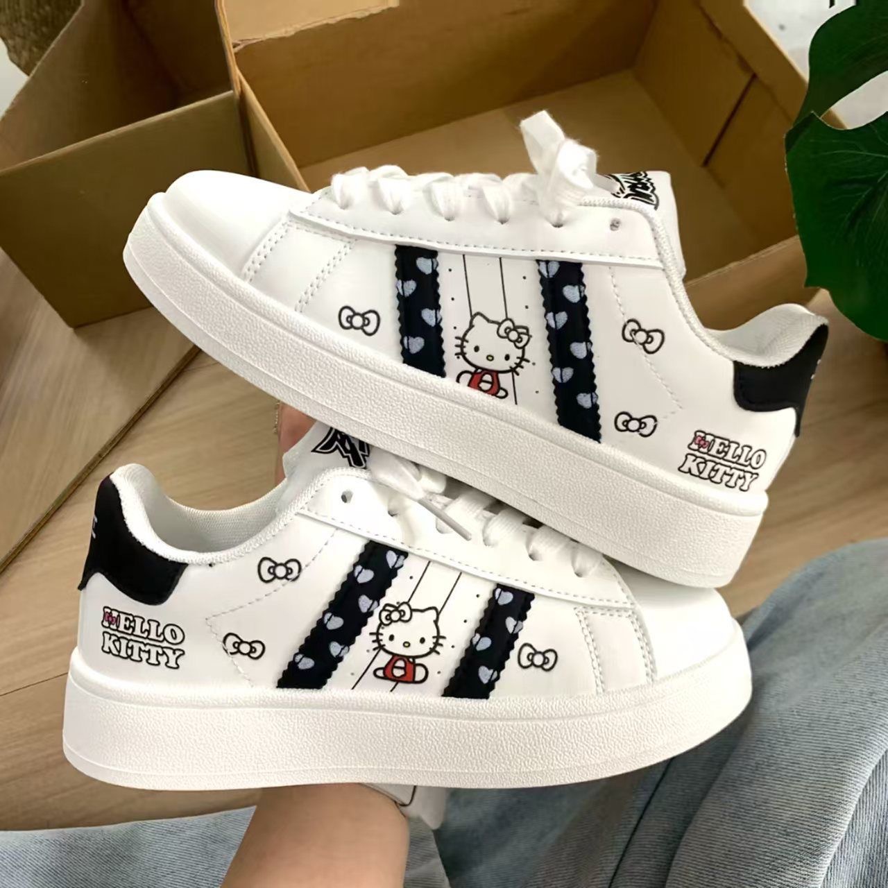 Sneakers Fashion Women - แฟชั่นเฮลโลคิตตี้รองเท้าลำลองรองเท้าผ้าใบน่ารักสาวการ์ตูนรองเท้าพื้นหนาอะนิเมะผู้หญิงคาวาอิรองเท้ากีฬากันลื่น
