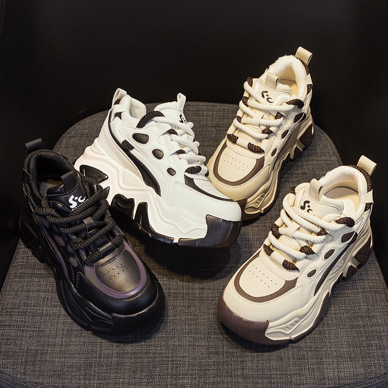 Sneakers Fashion Women - รองเท้าหนังเสริมส้นสำหรับผู้หญิง รุ่นใหม่ปี 2026 รองเท้าผ้าใบแฟชั่นลำลอง รองเท้าทรง Dad