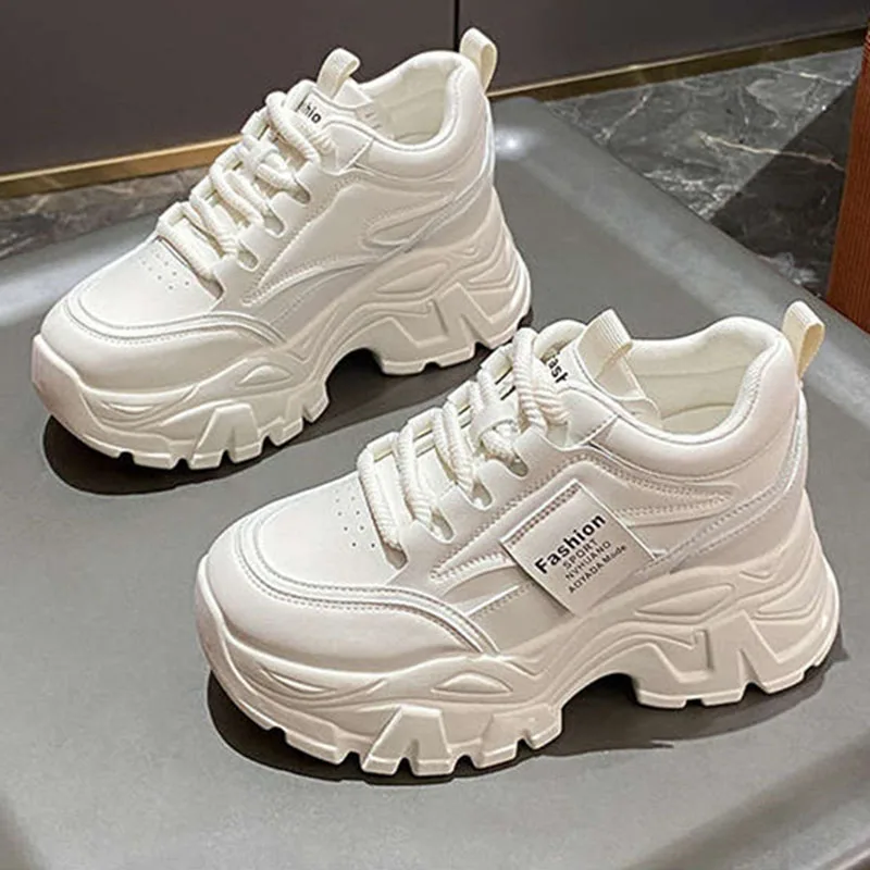 รองเท้าผ้าใบแฟชั่นใหม่ เพิ่มคว - Sneakers Fashion Women บทวิจารณ์และราคา
