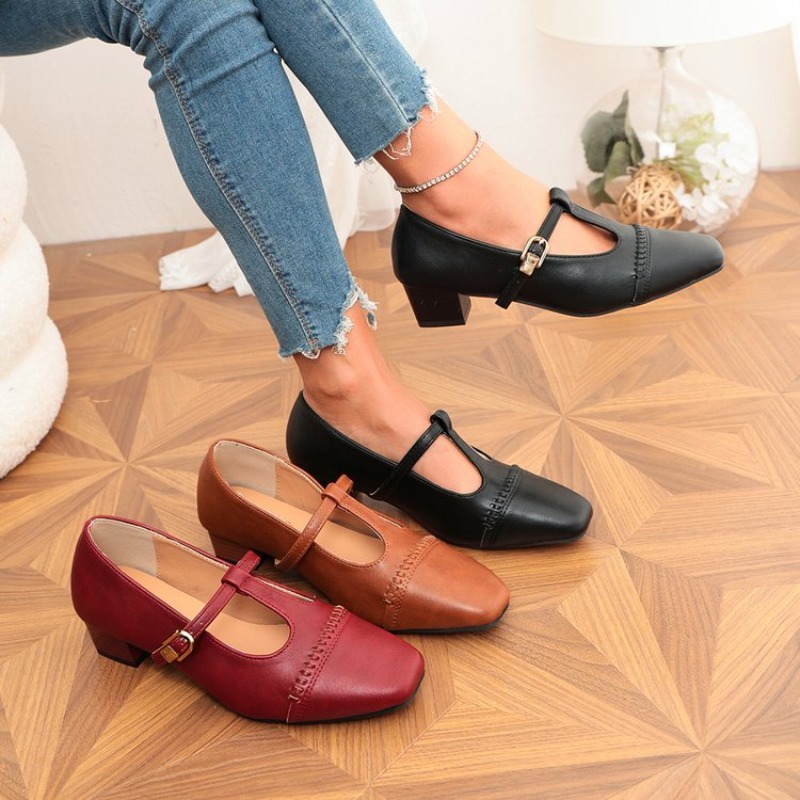 รองเท้าสตรีแบบสวมใส่ได้ทุกวัน  - Women Fashion Model บทวิจารณ์และราคา