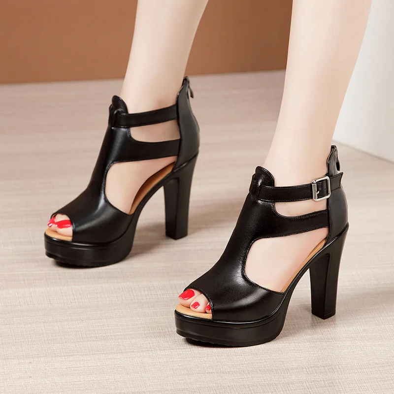 รองเท้าส้นสูงแฟชั่นหนังนิ่มแบบ - Women Fashion Model บทวิจารณ์และราคา