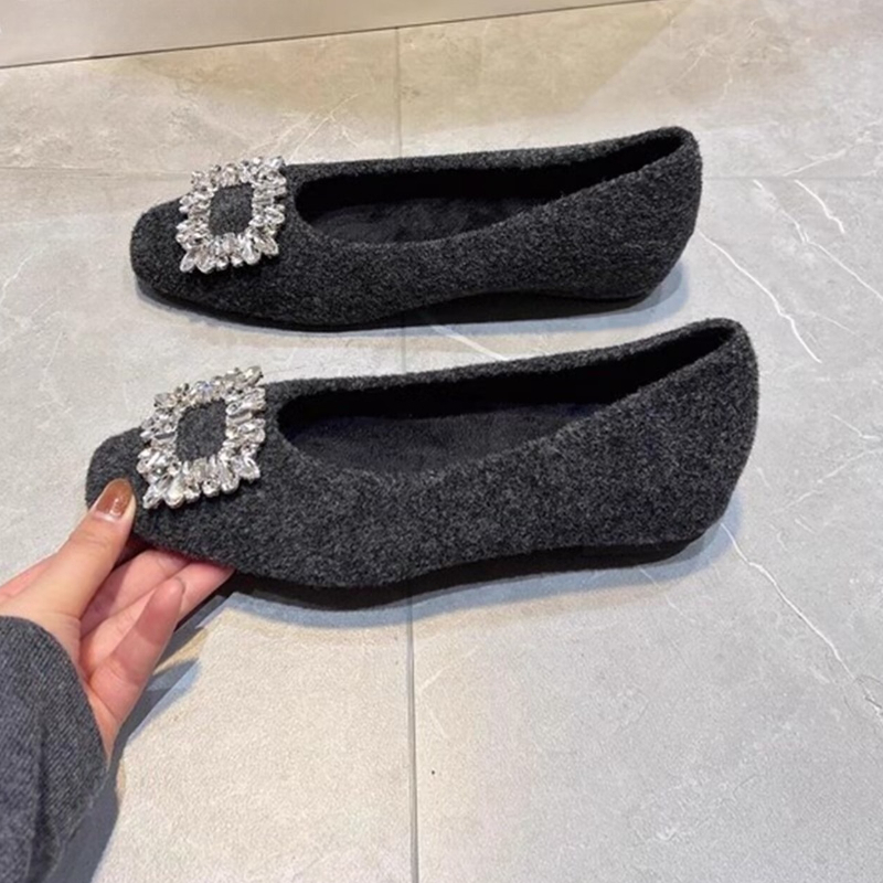รองเท้าลำลองส้นเตี้ยแบบปลายแหล - Women'S Fashion Winter 2025 บทวิจารณ์และราคา