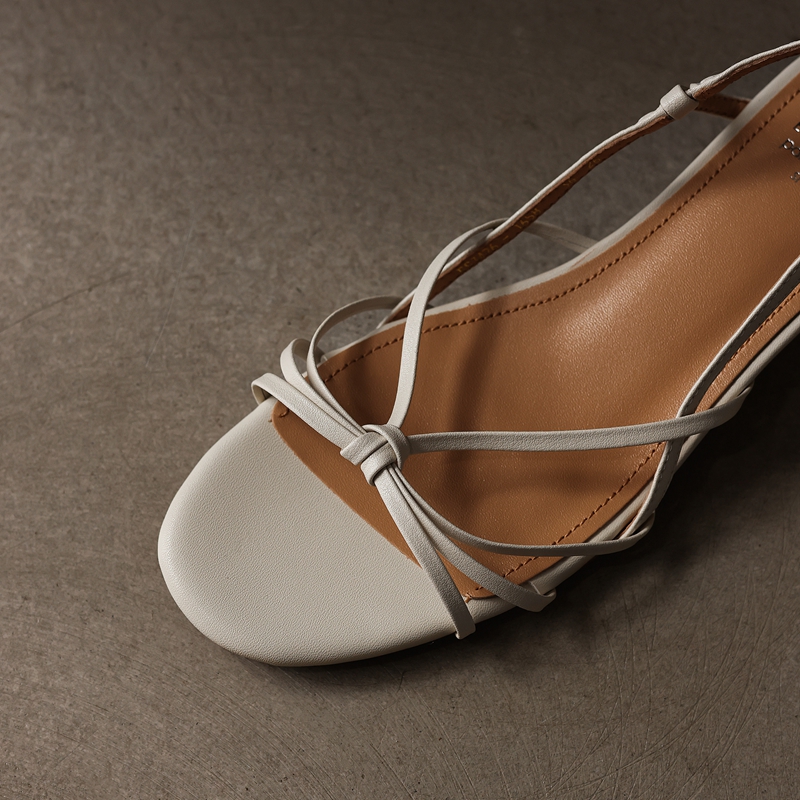รองเท้าส้นเตารีดแบบเปิดนิ้วเท้ - Women Fashion Simple บทวิจารณ์และราคา