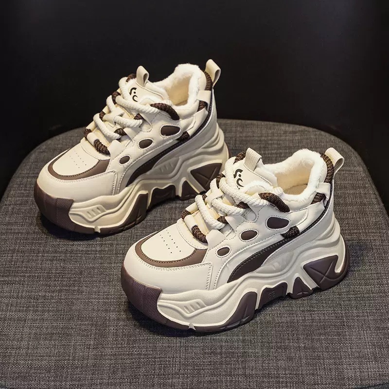 รองเท้าหนังเสริมส้นสำหรับผู้หญ - Sneakers Fashion Women บทวิจารณ์และราคา