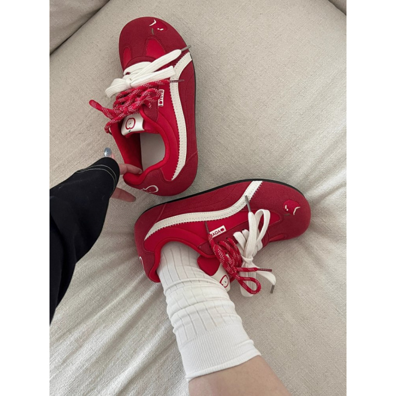 รองเท้าผ้าใบผู้หญิงสไตล์เยอรมั - Sneakers Fashion Women บทวิจารณ์และราคา